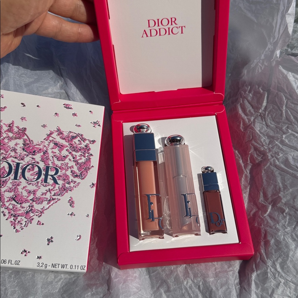 DIOR Gift Set Butterfly Heart Dior Lip Maximizer Lip Balm Limited Edition